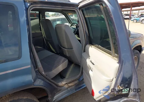 1998 Ford Explorer Eddie Bauer/Limited/Xl/Xlt from USA, damaged, VIN 1FMZU32E4WZB19174